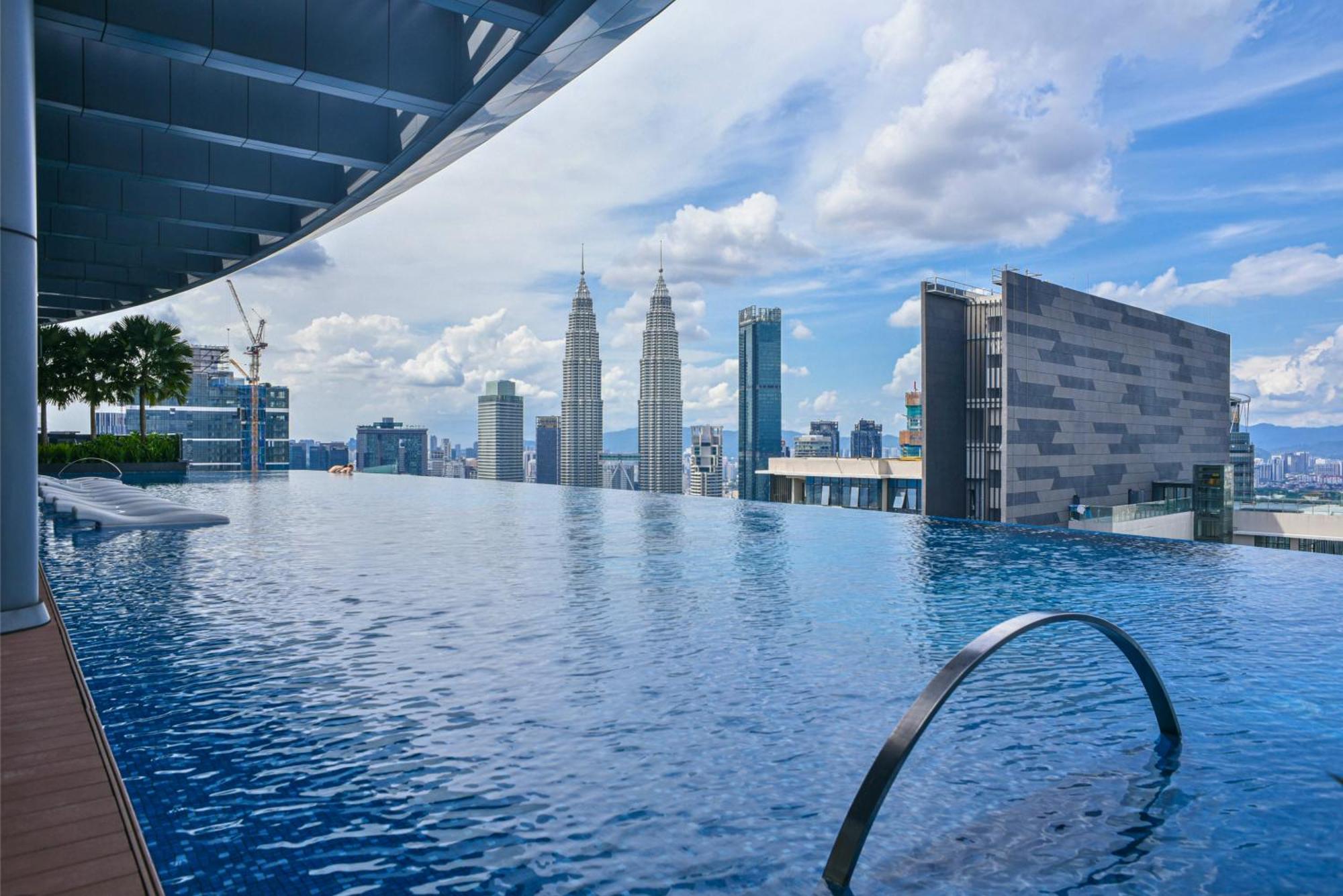 Eaton Klcc By Flixses